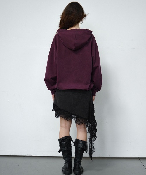 Midnight Move(ミッドナイトムーブ)の「A'GEM/9 × .kom 『MIDNIGHT MOVE/ミッドナイトムーブ』レタージップアップパーカー(パーカー・レディース・グリーン/パープル/イエロー・FREE)」の12枚目の写真