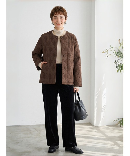 Sew loop(ソーループ)の「キルティング風ジャガード ノーカラージャケット(ノーカラージャケット・レディース・ネイビー/ブラウン・L/M)」の21枚目の写真