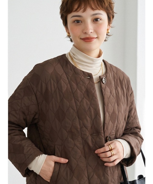 Sew loop(ソーループ)の「キルティング風ジャガード ノーカラージャケット(ノーカラージャケット・レディース・ネイビー/ブラウン・L/M)」の22枚目の写真