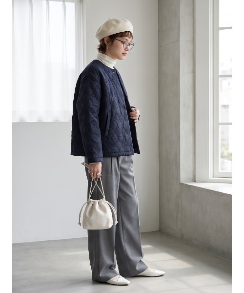 Sew loop(ソーループ)の「キルティング風ジャガード ノーカラージャケット(ノーカラージャケット・レディース・ネイビー/ブラウン・L/M)」の7枚目の写真