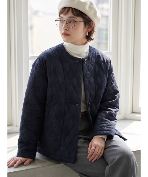Sew loop(ソーループ)の「キルティング風ジャガード ノーカラージャケット(ノーカラージャケット・レディース・ネイビー/ブラウン・L/M)」の9枚目の写真