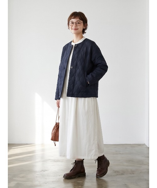 Sew loop(ソーループ)の「キルティング風ジャガード ノーカラージャケット(ノーカラージャケット・レディース・ネイビー/ブラウン・L/M)」の17枚目の写真