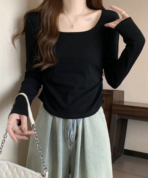 2ly2(トゥーリートゥー)の「スクエアネック 長袖カットソー ストレッチ トップス インナー(Tシャツ/カットソー・レディース・ホワイト/ブラック/ベージュ/グレー・FREE)」の2枚目の写真