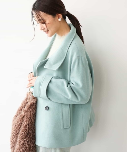 MK MICHEL KLEIN（エムケーミッシェルクラン）の「[超軽量]エアリアルウール スタンドカラーショートコート（ノーカラージャケット・レディース・ブラウン/ミント/アイボリー・38）」の3枚目の写真