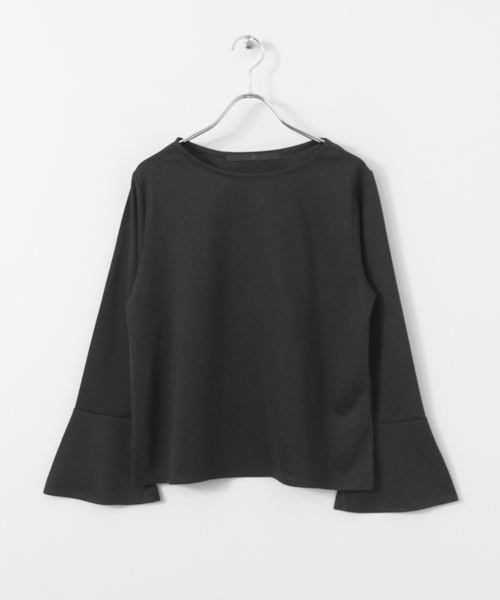 KBF+(ケービーエフプラス)の「KBF+ 袖フレアC/T(Tシャツ/カットソー・レディース・オフホワイト/ブラック/ブラウン・ONE)」の8枚目の写真