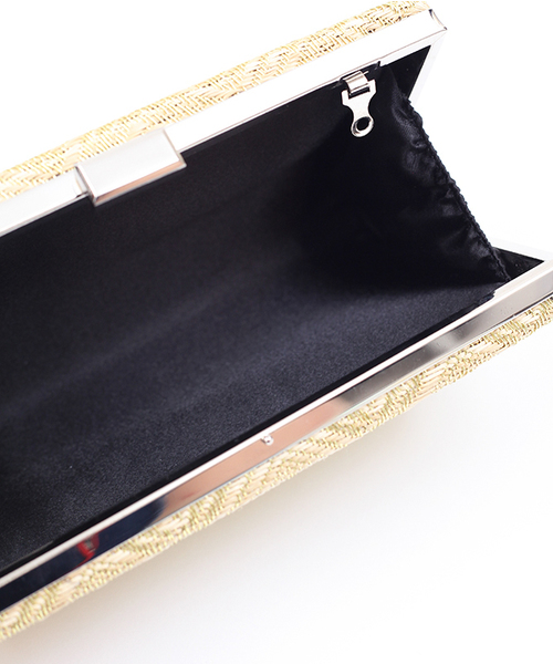 merlot plus（メルロープリュス）の「スクエアクラッチバッグ2076-S2017（クラッチバッグ・レディース・シルバー/ブラック/ゴールド・FREE）」の6枚目の写真