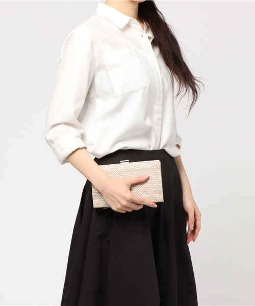 merlot plus（メルロープリュス）の「スクエアクラッチバッグ2076-S2017（クラッチバッグ・レディース・シルバー/ブラック/ゴールド・FREE）」の5枚目の写真