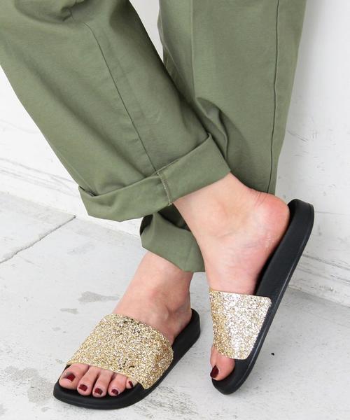 BEAUTY&YOUTH UNITED ARROWS(ビューティーアンドユースユナイテッドアローズ)の「<CHIARA>∴グリッターサンダル ◆(サンダル・レディース・ゴールド/シルバー/ブラック・35/38/36/37/39)」の3枚目の写真