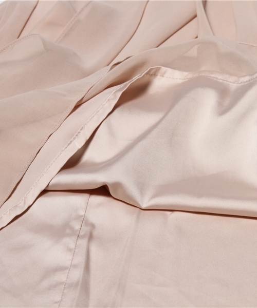 Ray BEAMS（レイビームス）の「Ray BEAMS / ビジュー付き レイヤーワンピース（ドレス・レディース・ブラック/ベージュ・ONE SIZE）」の3枚目の写真