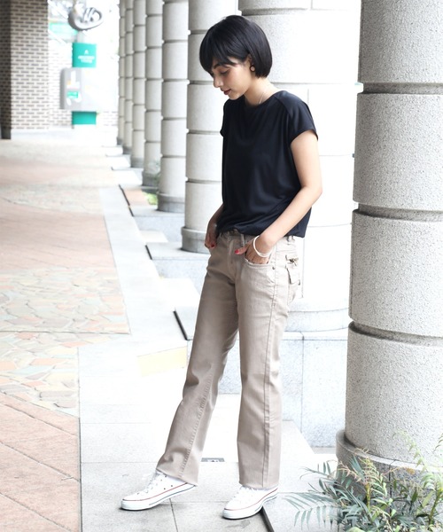 classicalelf（クラシカルエルフ）の「カツラギプレミアムチノパンツ（その他パンツ・レディース・ブラック/ターコイズブルー/ライトベージュ/ベージュ/ワインレッド/ホワイト/グリーン系その他2/グレー/Navy/カーキ/ブラウン系その他/グリーン系その他/ライトピンク/ライトグリーン/ナチュラル/アーミー/サーモンピンク/マスタード/ラベンダー・76/80/67/73/61/88/64/92/70/84）」の21枚目の写真