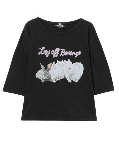 Candy Stripper(キャンディストリッパー)の「LAY OFF BUNNYS BIG TEE(Tシャツ/カットソー・レディース・ブラック/ライトブルー/オフホワイト/ピンク・2)」の2枚目の写真