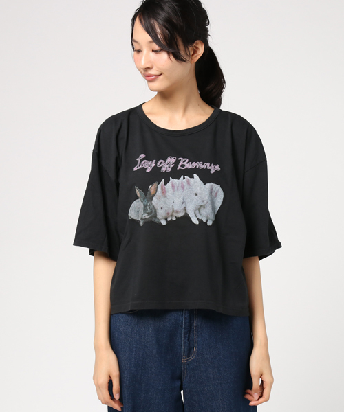Candy Stripper(キャンディストリッパー)の「LAY OFF BUNNYS BIG TEE(Tシャツ/カットソー・レディース・ブラック/ライトブルー/オフホワイト/ピンク・2)」の10枚目の写真