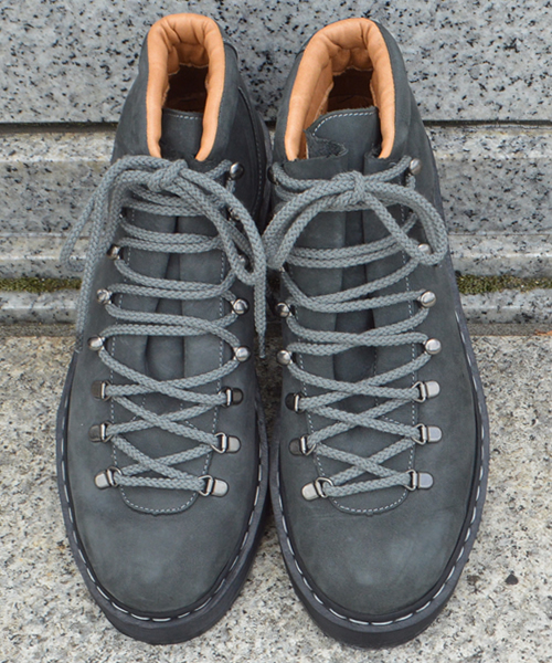 MANEBU(マネブ)の「MANEBU/マネブ GEE NUBUCK(ブーツ)」 - WEAR MANEBU(マネブ)の「MANEBU/マネブ GEE NUBUCK(ブーツ)」 - WEAR