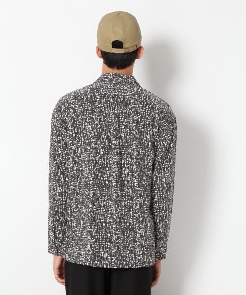 RAGEBLUE（レイジブルー）の「幾何学柄PEオープンカラーシャツ/772077（シャツ/ブラウス・メンズ・ネイビー/グレー系その他/ブルー・LARGE/MEDIUM/SMALL）」の10枚目の写真