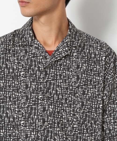 RAGEBLUE（レイジブルー）の「幾何学柄PEオープンカラーシャツ/772077（シャツ/ブラウス・メンズ・ネイビー/グレー系その他/ブルー・LARGE/MEDIUM/SMALL）」の8枚目の写真