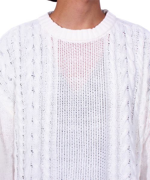 ８(eight)（エイト）の「ロング丈 ニット セーター クルーネック ケーブルニット（ニット/セーター・メンズ・ブラック/ワイン/キナリ/グレー・MEDIUM/LARGE/X-LARGE）」の5枚目の写真