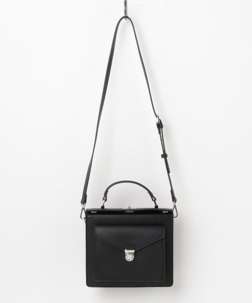 MOUSSY（マウジー）の「BOX SHOULDER BAG（ショルダーバッグ・レディース・シルバー/イエロー/ブラック・FREE）」の2枚目の写真