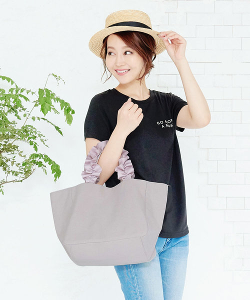 KOBE LETTUCE（コウベレタス）の「[A4サイズ]ボリューミーフリルハンドルキャンバストートバッグ＊BAG/鞄/手提げ/レディース[B1180]神戸レタス（トートバッグ・レディース・ライトグレー/ブラック/ネイビー/アイボリー・FREE）」の3枚目の写真