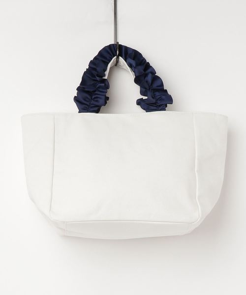 KOBE LETTUCE（コウベレタス）の「[A4サイズ]ボリューミーフリルハンドルキャンバストートバッグ＊BAG/鞄/手提げ/レディース[B1180]神戸レタス（トートバッグ・レディース・ライトグレー/ブラック/ネイビー/アイボリー・FREE）」の8枚目の写真