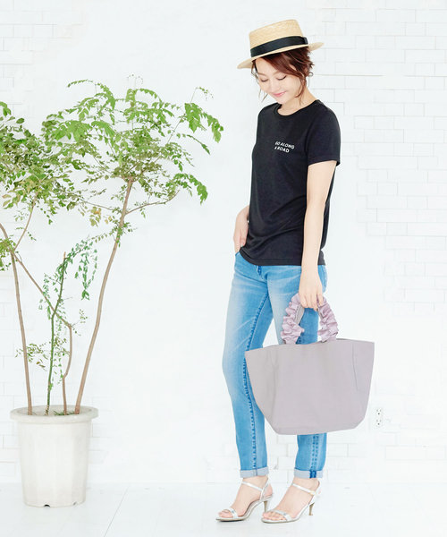 KOBE LETTUCE（コウベレタス）の「[A4サイズ]ボリューミーフリルハンドルキャンバストートバッグ＊BAG/鞄/手提げ/レディース[B1180]神戸レタス（トートバッグ・レディース・ライトグレー/ブラック/ネイビー/アイボリー・FREE）」の12枚目の写真