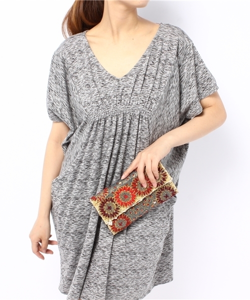 And A（アンドエー）の「ビニールクロスクラッチ（クラッチバッグ・レディース・ブラウン/パープル・FREE）」の3枚目の写真