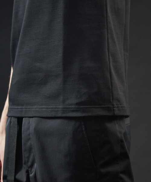 5351 POUR LES HOMMES（ゴーサンゴーイチプールオム）の「【ピマコットン】クラシック ストーン Vネック Ｔシャツ（Tシャツ/カットソー・メンズ・ホワイト/ブラック・44/46/48/50）」の10枚目の写真