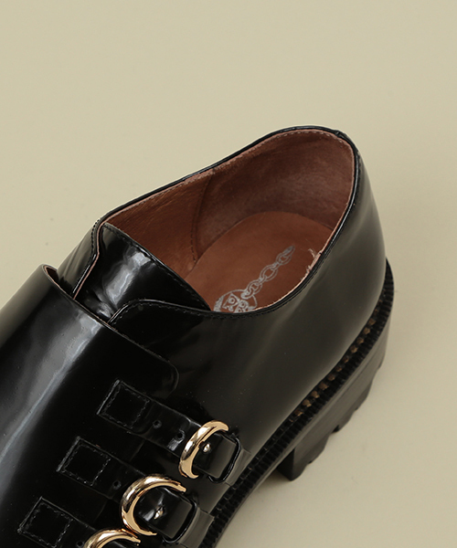 ROSE BUD(ローズバッド)の「(JEFFREY CAMPBELL FOR ROSE BUD)ST 9086-65 CHUNK SOLE BELTED OXFORD(ドレスシューズ・レディース・ブラック/ベージュ・39/37/36/38)」の5枚目の写真