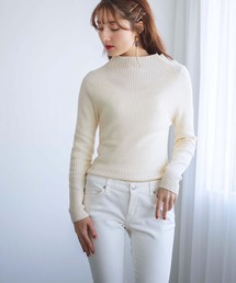 ストレッチリブハイネックニット