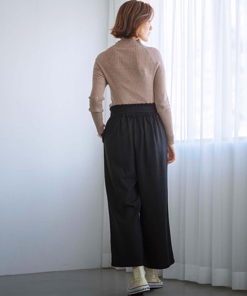GeeRA(ジーラ)の「ストレッチリブハイネックニット(ニット/セーター・レディース・ベージュ/ブラック/アイボリー・X-LARGE/LARGE/MEDIUM)」の12枚目の写真