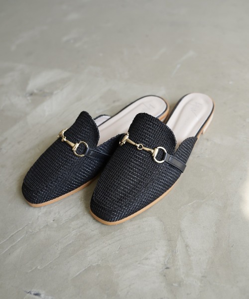 Aunt Marie's（アントマリーズ）の「AUNT MARIE'S ビット付ラフィアミュール（サンダル・レディース・ブラック/ホワイト/ブラウン・M/L）」の12枚目の写真