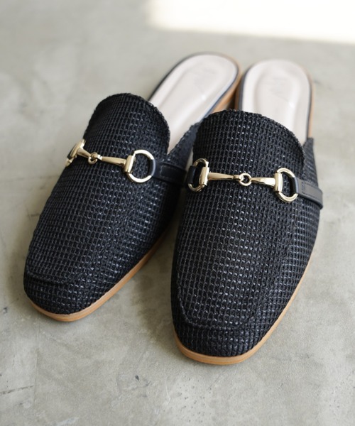 Aunt Marie's（アントマリーズ）の「AUNT MARIE'S ビット付ラフィアミュール（サンダル・レディース・ブラック/ホワイト/ブラウン・M/L）」の7枚目の写真