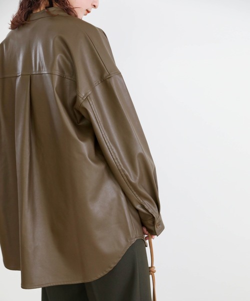 select MOCA（セレクトモカ）の「2020 A/W フェイクレザーシャツジャケット/スタンドカラーマットレザーライクシャツJK（シャツ/ブラウス・レディース・ブラック/カーキ/ライトベージュ・FREE）」の20枚目の写真