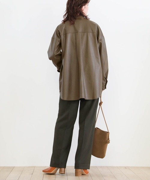 select MOCA（セレクトモカ）の「2020 A/W フェイクレザーシャツジャケット/スタンドカラーマットレザーライクシャツJK（シャツ/ブラウス・レディース・ブラック/カーキ/ライトベージュ・FREE）」の18枚目の写真