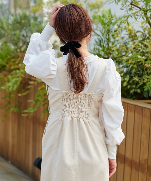 one after another NICE CLAUP（ワンアフターアナザーナイスクラップ）の「タイトデニムジャンパースカート（ジャンパースカート・レディース・アイボリー/グレー/オレンジ・FREE）」の7枚目の写真