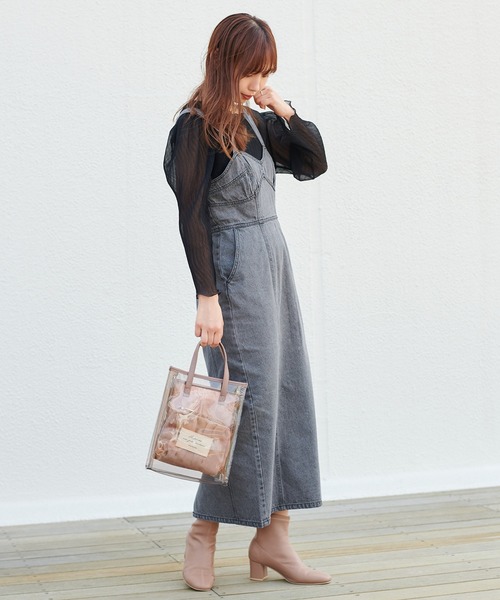 one after another NICE CLAUP（ワンアフターアナザーナイスクラップ）の「タイトデニムジャンパースカート（ジャンパースカート・レディース・アイボリー/グレー/オレンジ・FREE）」の11枚目の写真