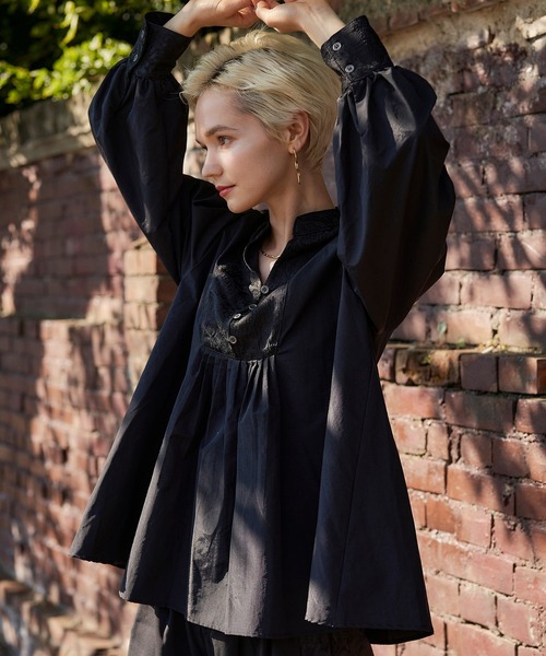 コースタイル　GONGFU BACK BUTTON BLOUSE コースタイルGONGFU BACK BUTTON BLOUSE