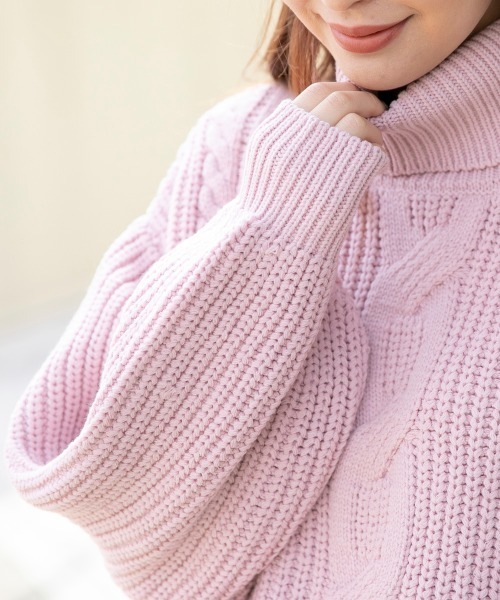 美品　MaxMara　ハイネックニット　M　ウール　ケーブル編み　洗える　ピンク VICKY（ビッキー）の「ケーブル編みタートルネックニット（ニット