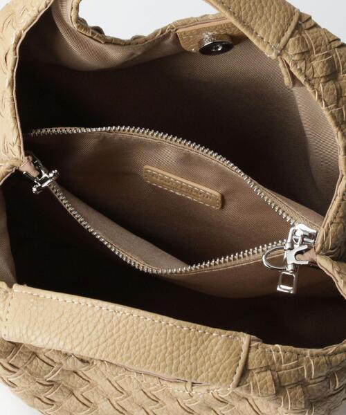 BEAUTY&YOUTH UNITED ARROWS（ビューティーアンドユースユナイテッドアローズ）の「BY フェイクレザーソフトメッシュハンドバッグ -2WAY-（ハンドバッグ・レディース・ベージュ/オフホワイト・FREE）」の6枚目の写真