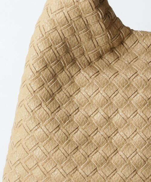 BEAUTY&YOUTH UNITED ARROWS（ビューティーアンドユースユナイテッドアローズ）の「BY フェイクレザーソフトメッシュハンドバッグ -2WAY-（ハンドバッグ・レディース・ベージュ/オフホワイト・FREE）」の7枚目の写真