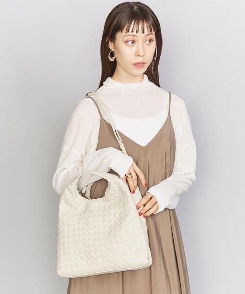 BEAUTY&YOUTH UNITED ARROWS（ビューティーアンドユースユナイテッドアローズ）の「BY フェイクレザーソフトメッシュハンドバッグ -2WAY-（ハンドバッグ・レディース・ベージュ/オフホワイト・FREE）」の15枚目の写真