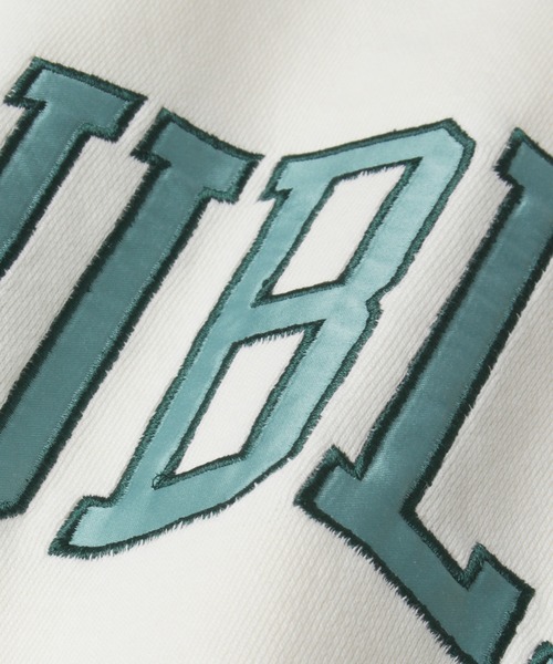 make a ray!（メイク ア レイ！）の「カレッジロゴ  オーバーサイズ スウェット（スウェット・メンズ・チャコールグレー/ベージュ/ブルーグレー/ホワイト系その他/キナリ・M/L）」の6枚目の写真