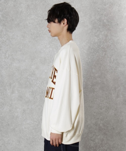 make a ray!（メイク ア レイ！）の「カレッジロゴ  オーバーサイズ スウェット（スウェット・メンズ・チャコールグレー/ベージュ/ブルーグレー/ホワイト系その他/キナリ・M/L）」の15枚目の写真