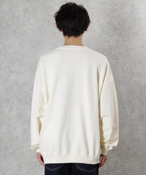 make a ray!（メイク ア レイ！）の「カレッジロゴ  オーバーサイズ スウェット（スウェット・メンズ・チャコールグレー/ベージュ/ブルーグレー/ホワイト系その他/キナリ・M/L）」の16枚目の写真