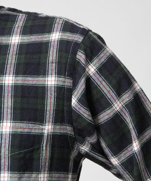 GLOBAL WORK（グローバルワーク）の「ネルシャツ/549143（シャツ/ブラウス・メンズ・レッド/グリーン/ブラック/ネイビー/ブルー/グリーン系その他/グレー/レッド系その他/イエロー・X-LARGE/MEDIUM/SMALL/LARGE）」の13枚目の写真