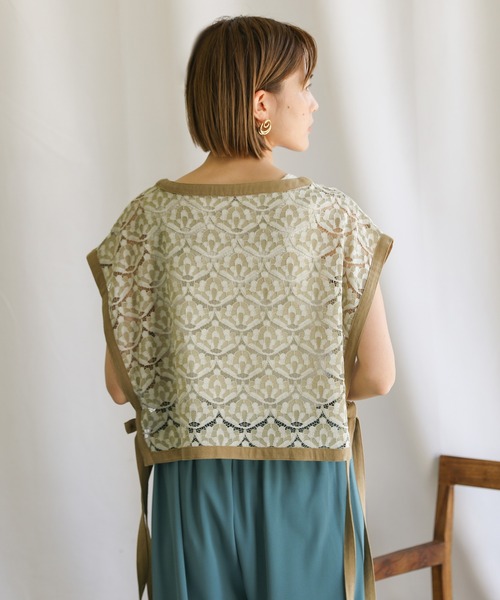 select MOCA（セレクトモカ）の「2021 SS レースパターンサイドリボンベスト（サイドリボンショート丈ベスト）（ベスト・レディース・ベージュ/ブラウン/イエロー・FREE）」の11枚目の写真