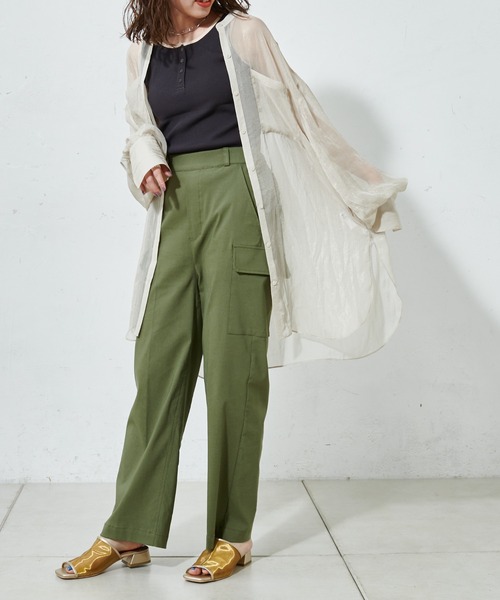 DISCOAT（ディスコート）の「ラメシアーバンドカラーシャツ（シャツ/ブラウス・レディース・ホワイト系その他/グレー/ミント・FREE）」の5枚目の写真