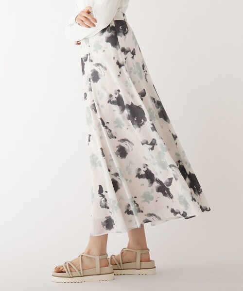 AG by aquagirl（エージーバイアクアガール）の「◆ニュアンス柄マキシフレアスカート（スカート・レディース・ライトパープル/ライトグリーン系・38/36）」の10枚目の写真