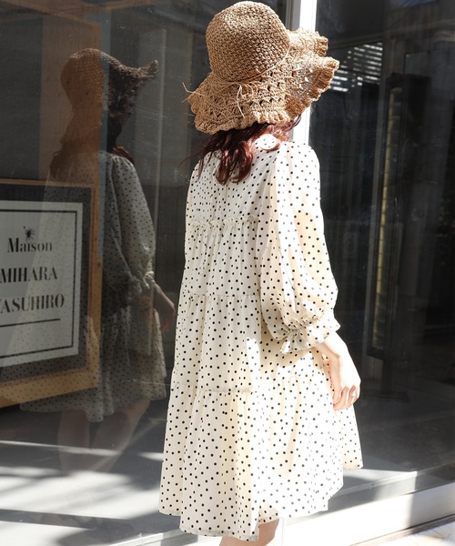 one after another NICE CLAUP（ワンアフターアナザーナイスクラップ）の「【Web限定】キャンディスリーブチュニック（チュニック・レディース・ドット/オフホワイト/サックスブルー/ブラック・FREE）」の8枚目の写真