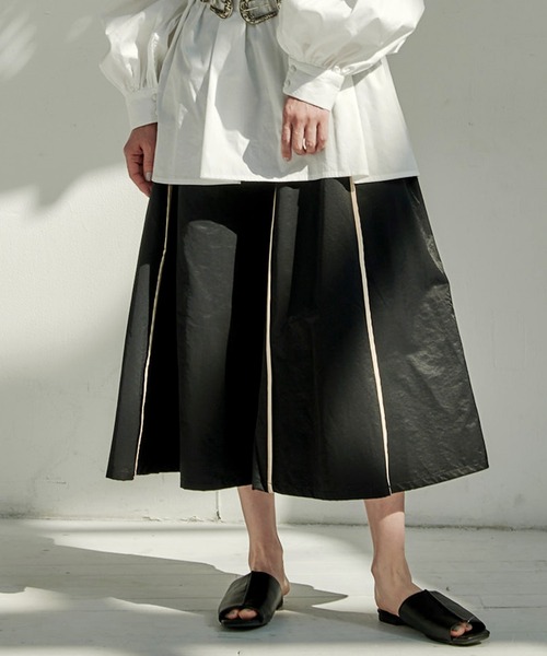 EMMA(EMMA CLOTHES)(エマ)の「【EMMA】ウェザークロスパイピングデザインフレアスカート/ロングスカート(スカート・レディース・ブラック/グリーン/ライトベージュ・FREE)」の7枚目の写真