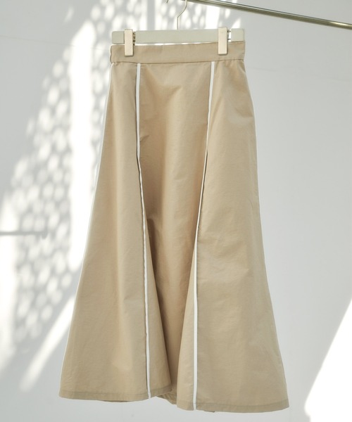 EMMA(EMMA CLOTHES)(エマ)の「【EMMA】ウェザークロスパイピングデザインフレアスカート/ロングスカート(スカート・レディース・ブラック/グリーン/ライトベージュ・FREE)」の10枚目の写真